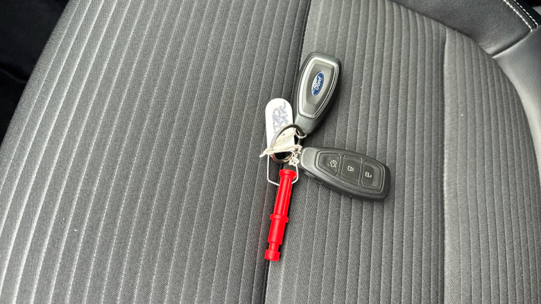 Ford Kuga 2.0 EcoBlue mHEV Titanium 5dr Diesel Estate